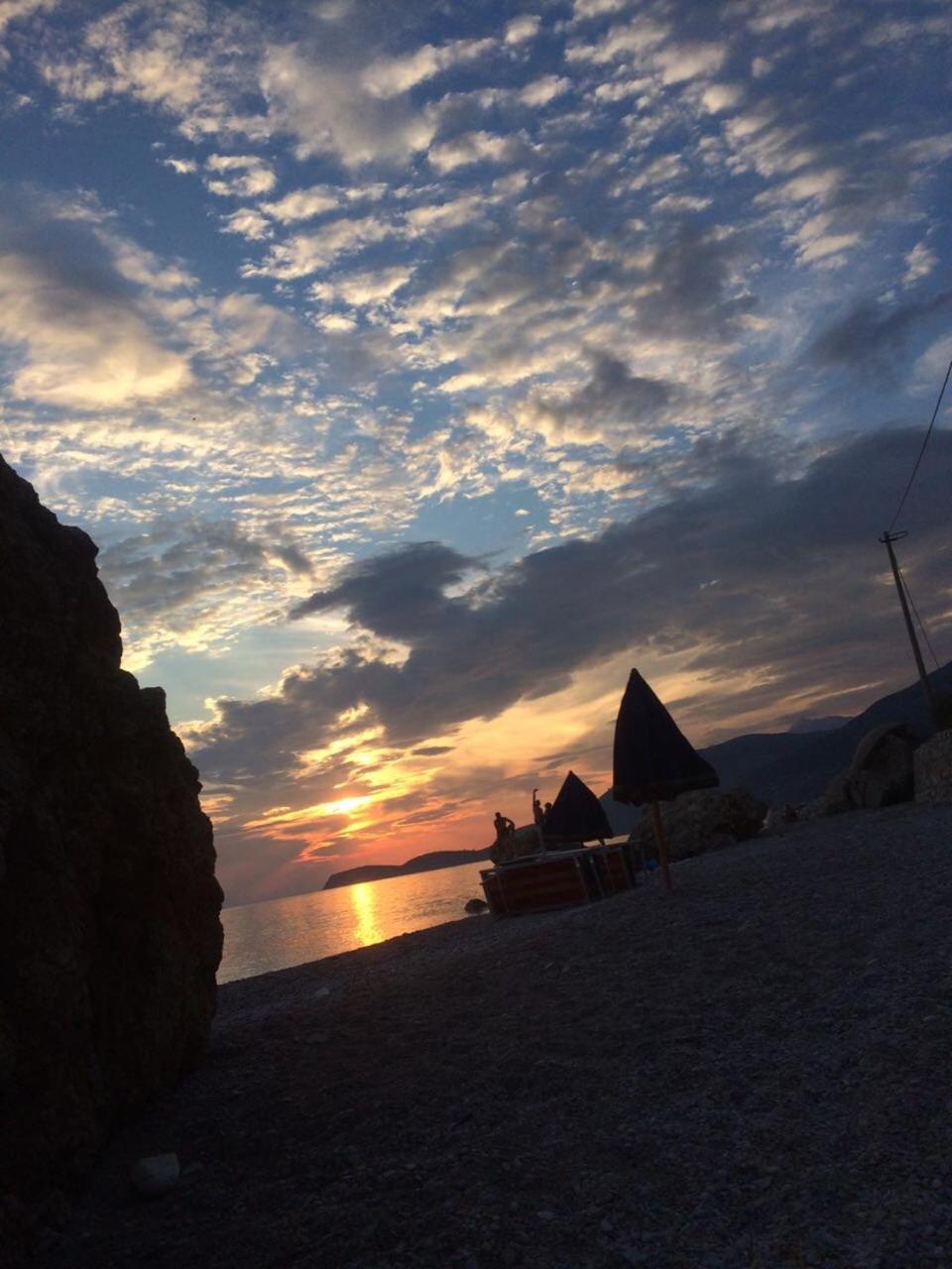 Borsh Beach Apartments - Bba Esterno foto