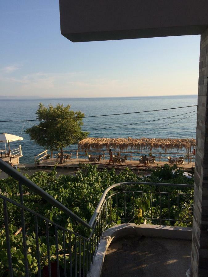 Borsh Beach Apartments - Bba Esterno foto
